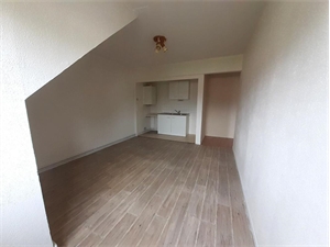 t2 à la vente -   76220  GOURNAY EN BRAY, surface 37 m2 vente t2 - UBI435962192